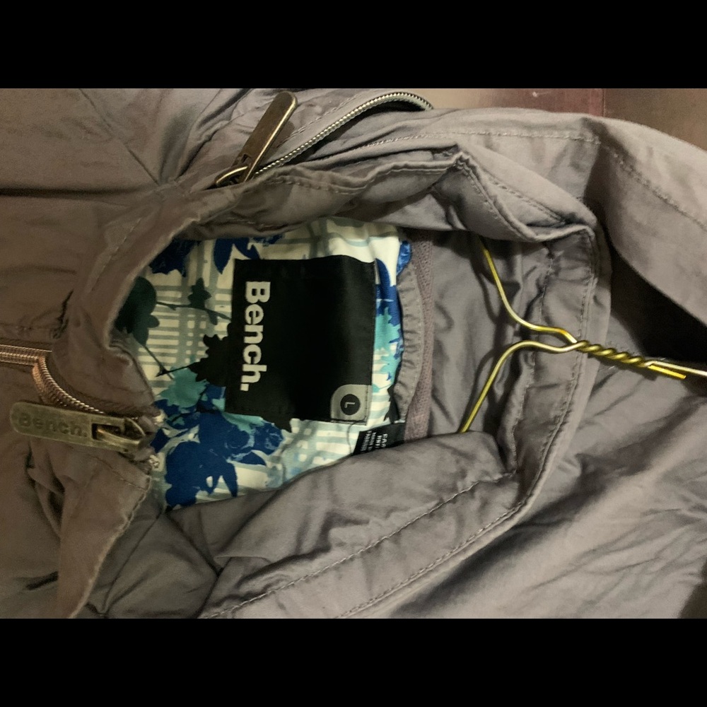 Bench Jacket - Picture 5 of 5